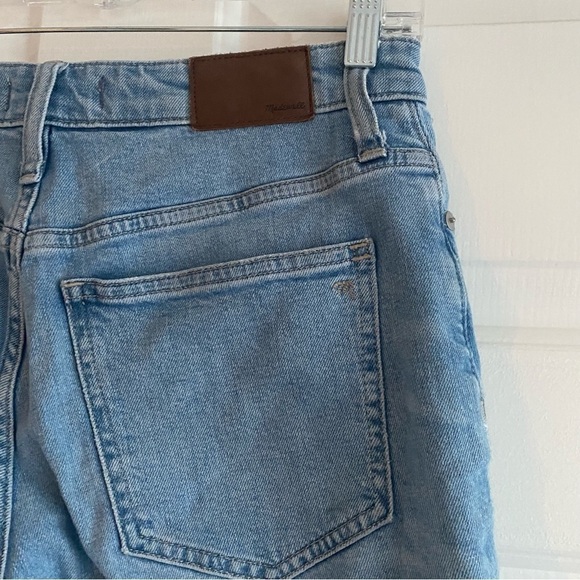 Madewell Womens  Curvy Perfect Vintage Hoye Wash Straight Jean 25P - Picture 4 of 8